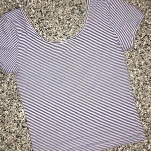 OLD NAVY  ||  blue stripped crop top ✨